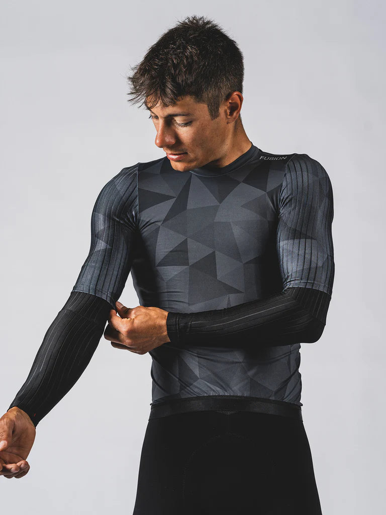 Fusion Tempo! Sleeves-Black – Multisport Online